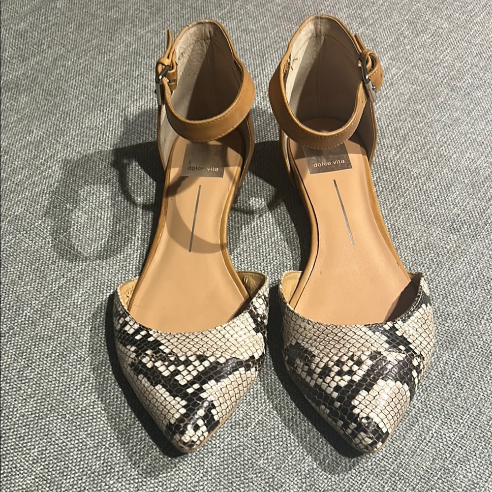 Dolce Vita Women's Snakeskin and Tan Ankle Strap Flats
